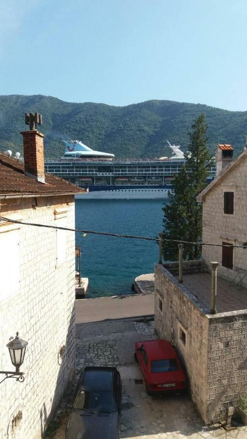 Apartment Rosic Perast Exterior foto
